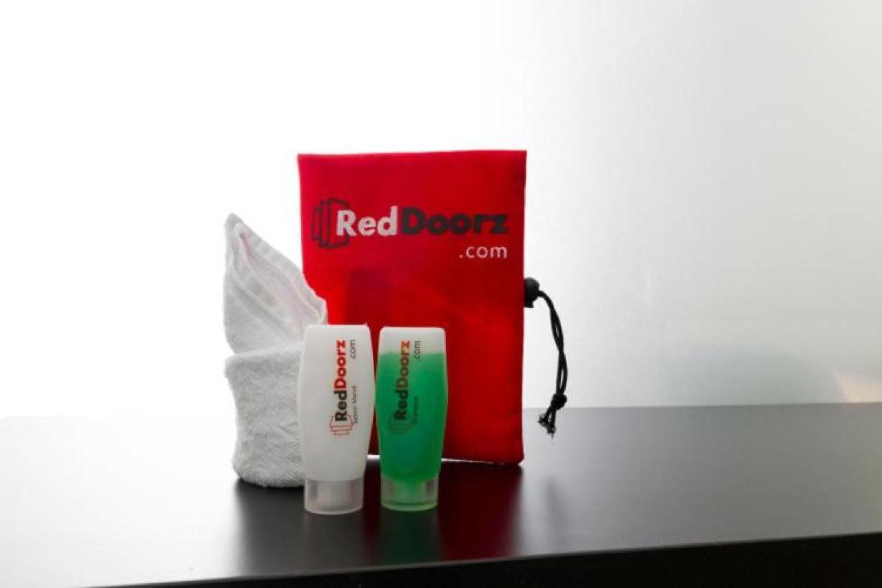 Reddoorz Near Widya Mandala University Surabaya Kültér fotó